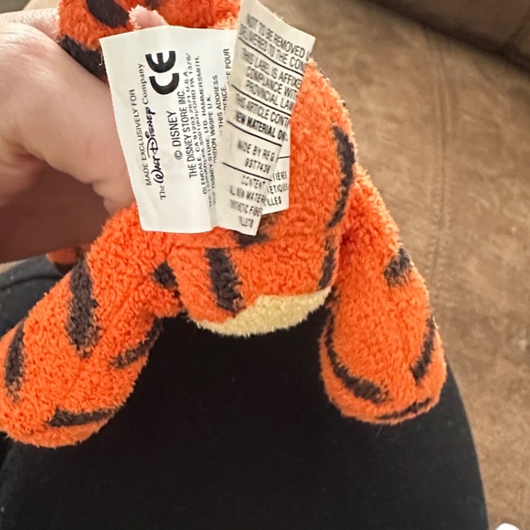 Disney Tigger Plush with Orange and Pink Accents - Picture 8 of 8